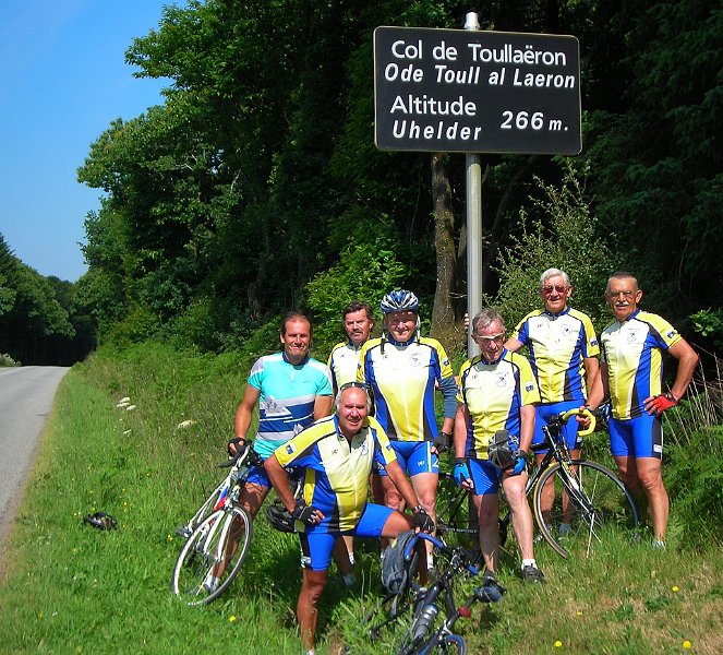 2010-06-24 12 Col du Toullaeron Une formalite.JPG